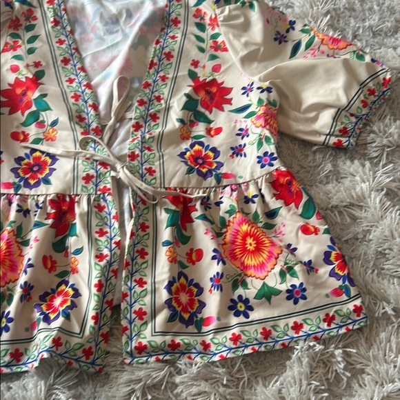 Floral Tie-Front Top - BNWOT - Picture 5 of 7